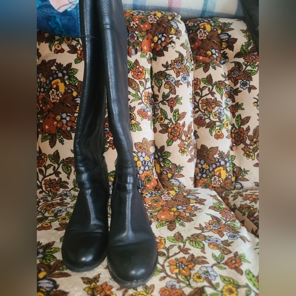 Boot - Picture 12 of 14